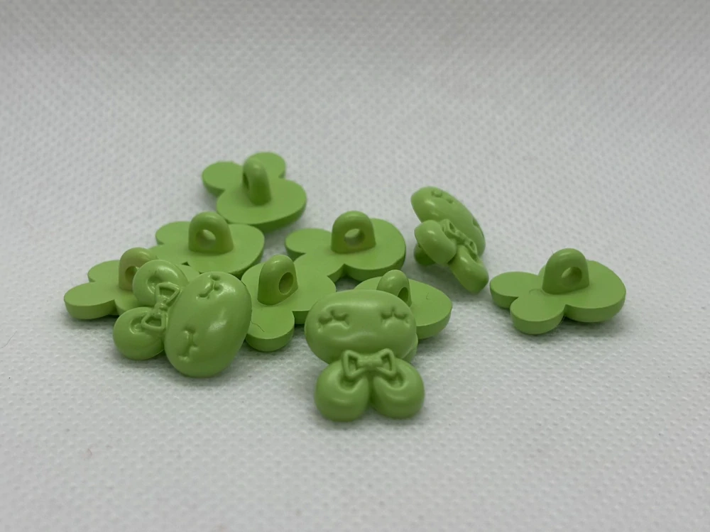 Knoflík zajíc 16x17 mm zelený
