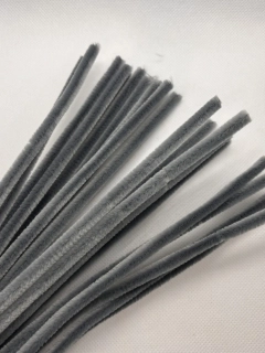 Chlupatý drátek šedá