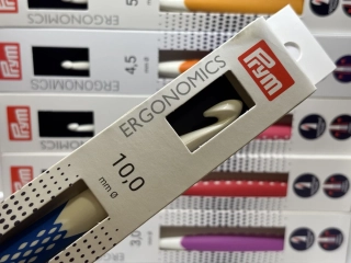Háček ergonomický Prym 10 mm