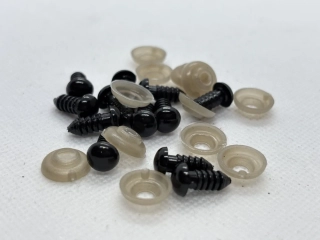 Oko s pojistkou 8 mm