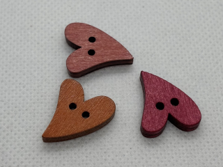 Knoflík srdíčko dřevěné 18x19 mm mix barev